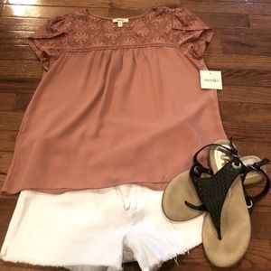 Meraki Blouse with Lace in Blush